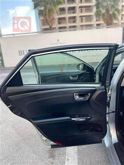 تويوتا أفالون